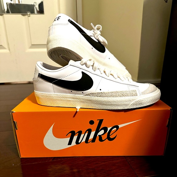 Nike Blazer Low ‘77 VNTG - Picture 1 of 10